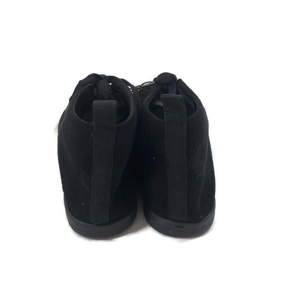 Brand new Bobbie Brooks Black Booties - Picture 4 of 7